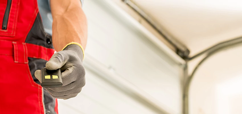 Residential Garage Door Security in La Mirada, California