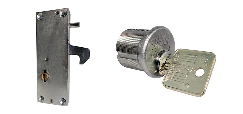 RR Fence Gates Brink Locks Repair in La Mirada, California